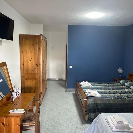 Aparthotel Le Stanze Del Mare Golfo Aranci Exterior foto