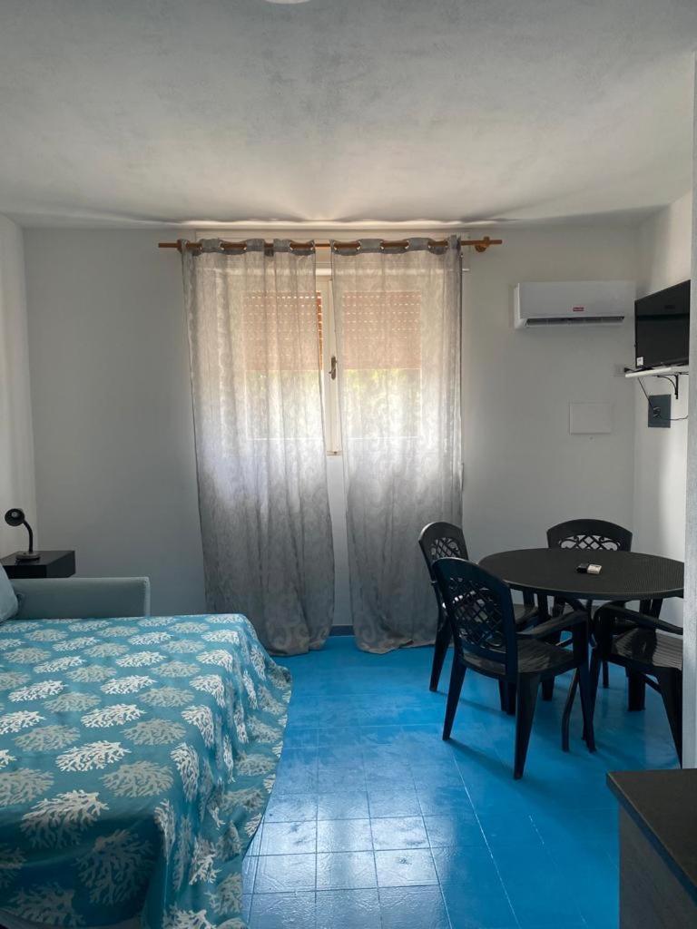 Aparthotel Le Stanze Del Mare Golfo Aranci Exterior foto